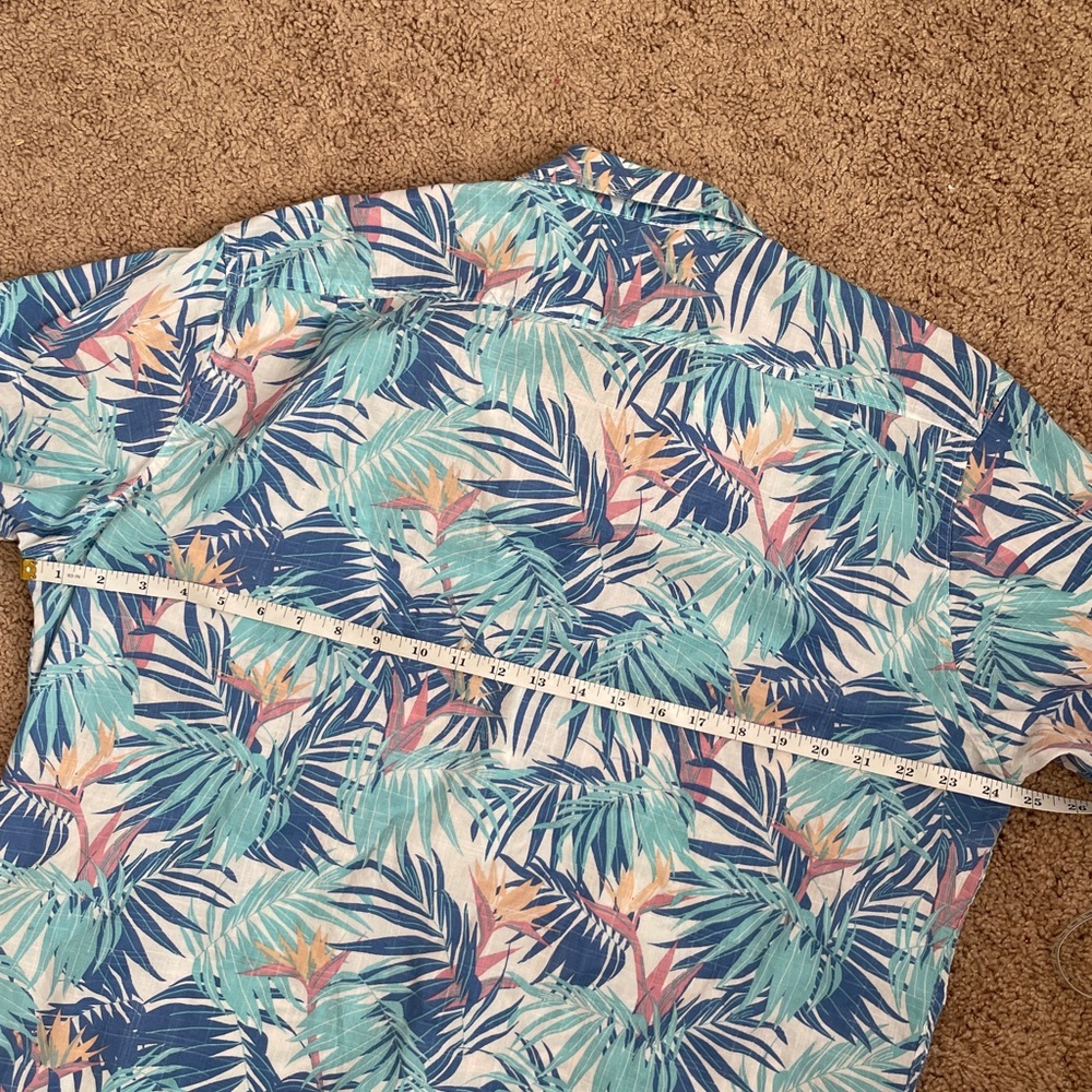 IZOD Saltwater Relaxed Classics Button Up Shirt Size XL - Picture 3 of 4